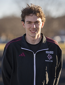 Alex Hemann head Shot